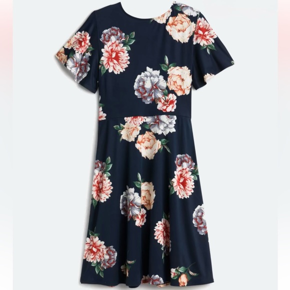 NWT Fortune + Ivy Roanne Faux Wrap Knit Dress - Navy Floral - Size 1X - Picture 3 of 8